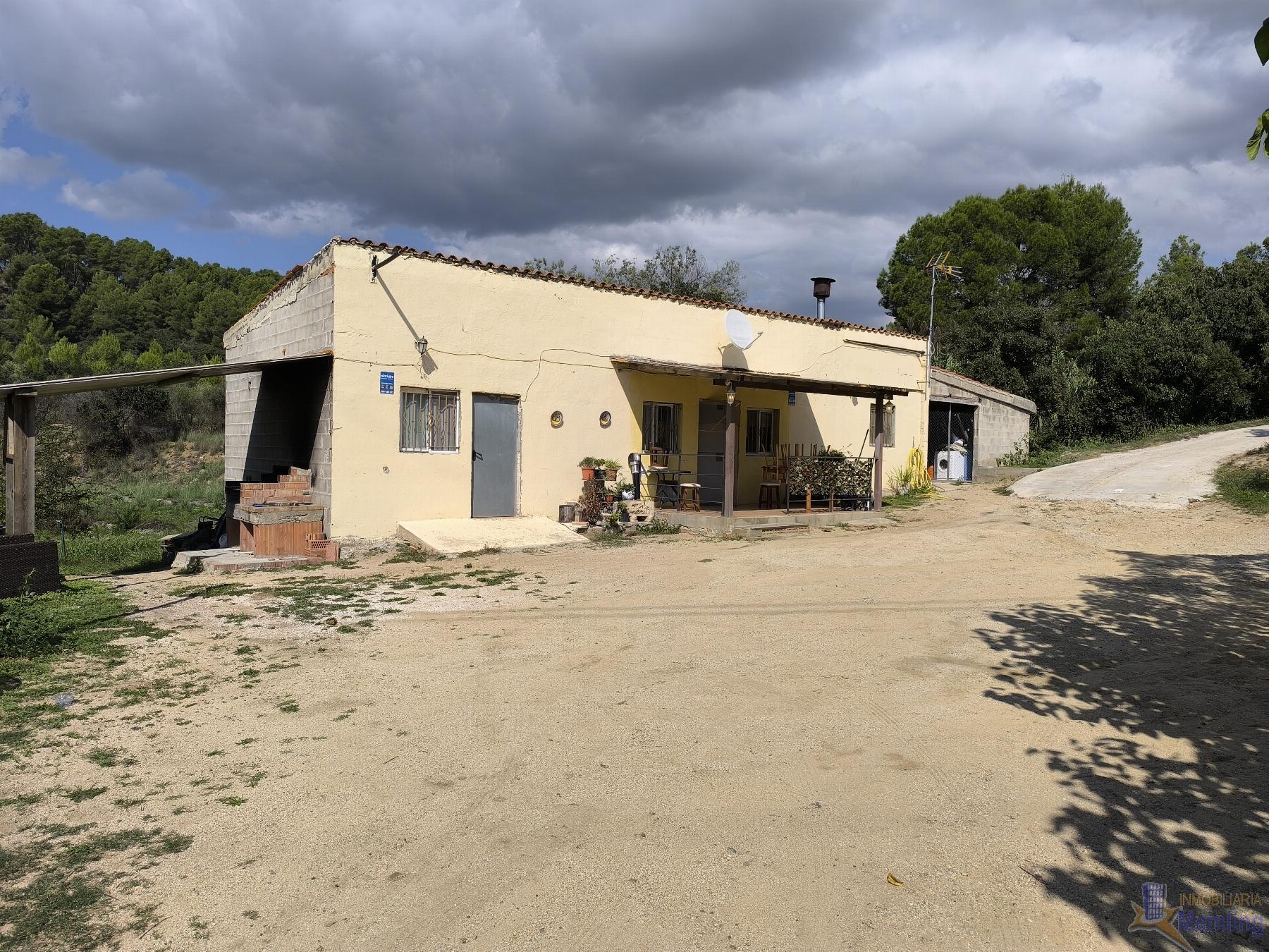 For sale of rural property in Reus