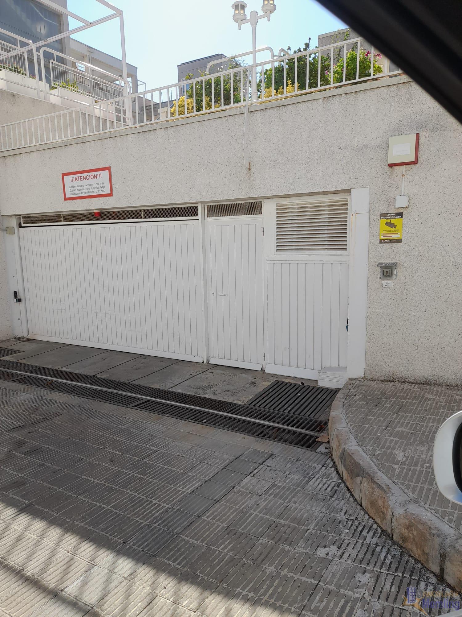 For sale of garage in Cambrils