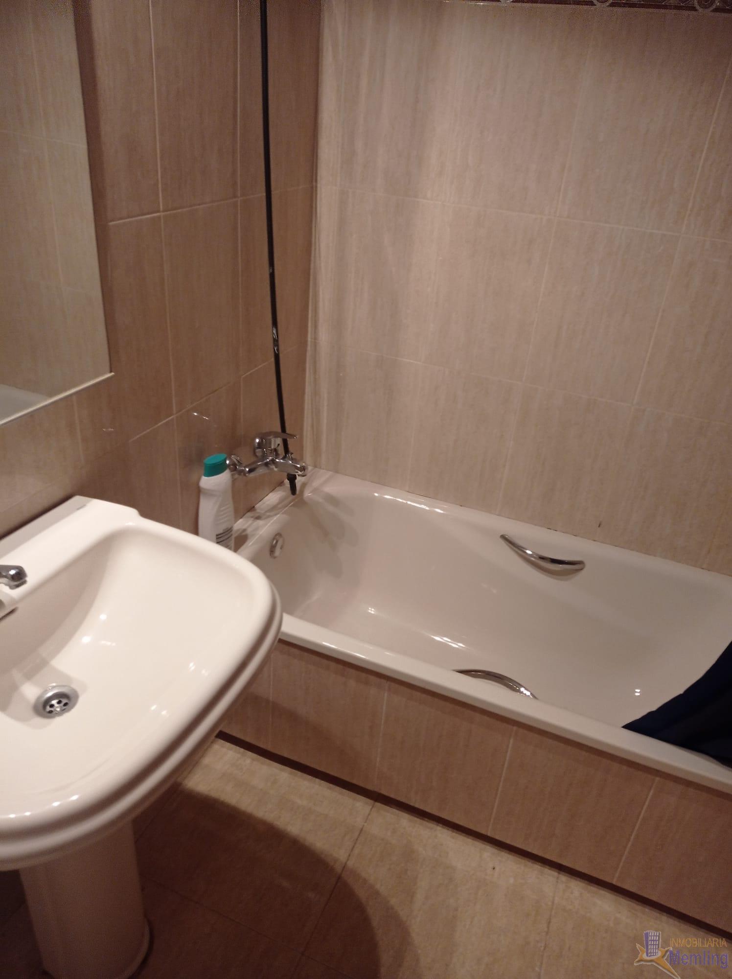 For sale of apartment in Cambrils