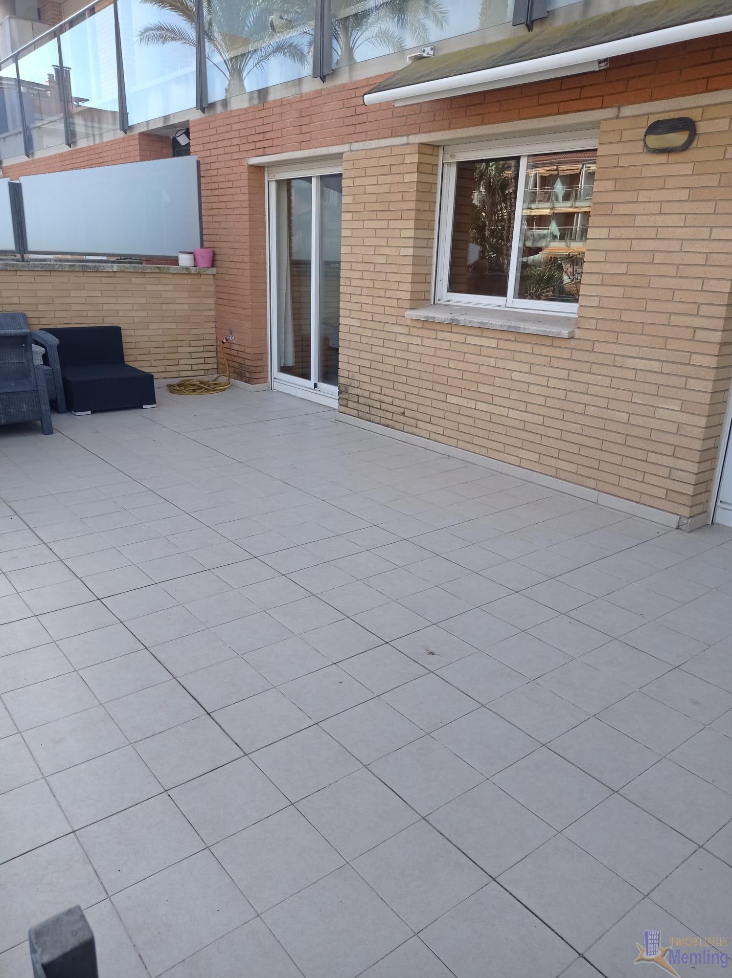 For sale of apartment in Cambrils