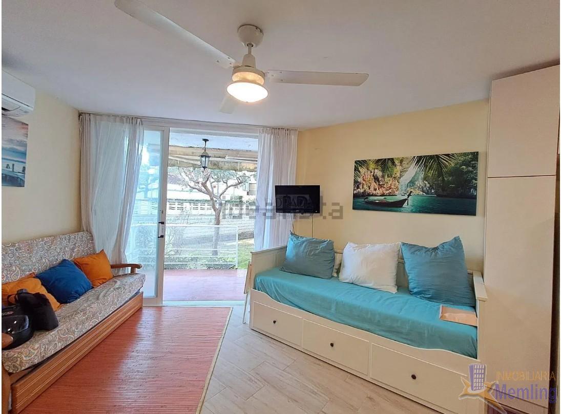 For sale of study in Cambrils