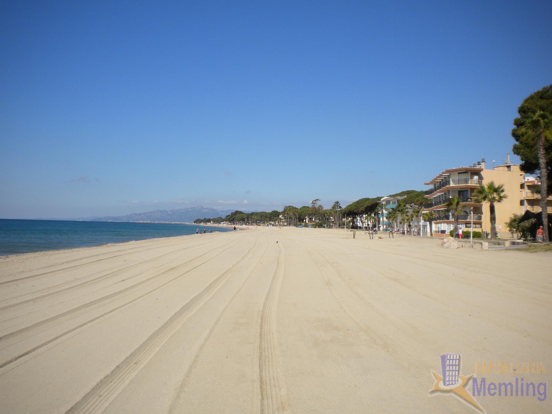 For sale of apartment in Cambrils