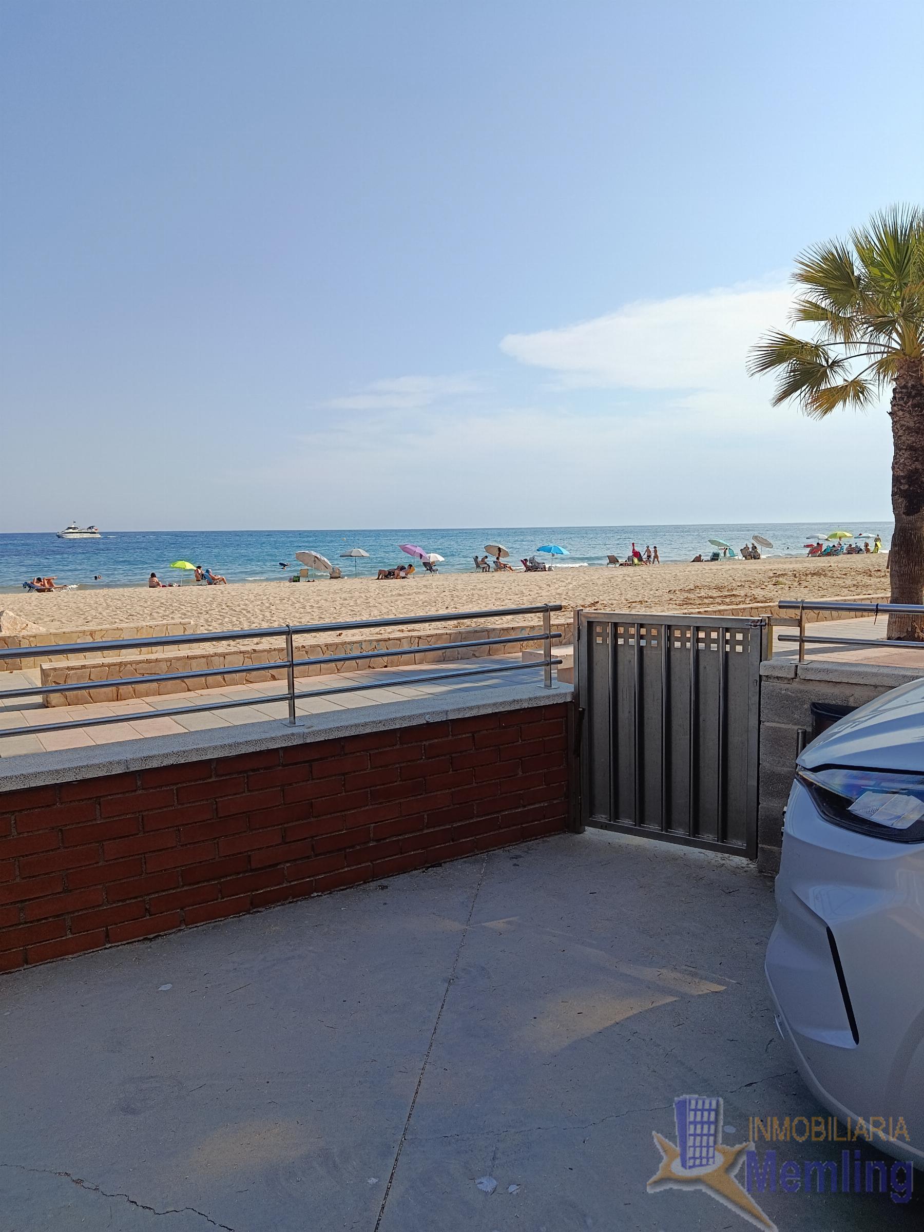 For sale of apartment in Cambrils