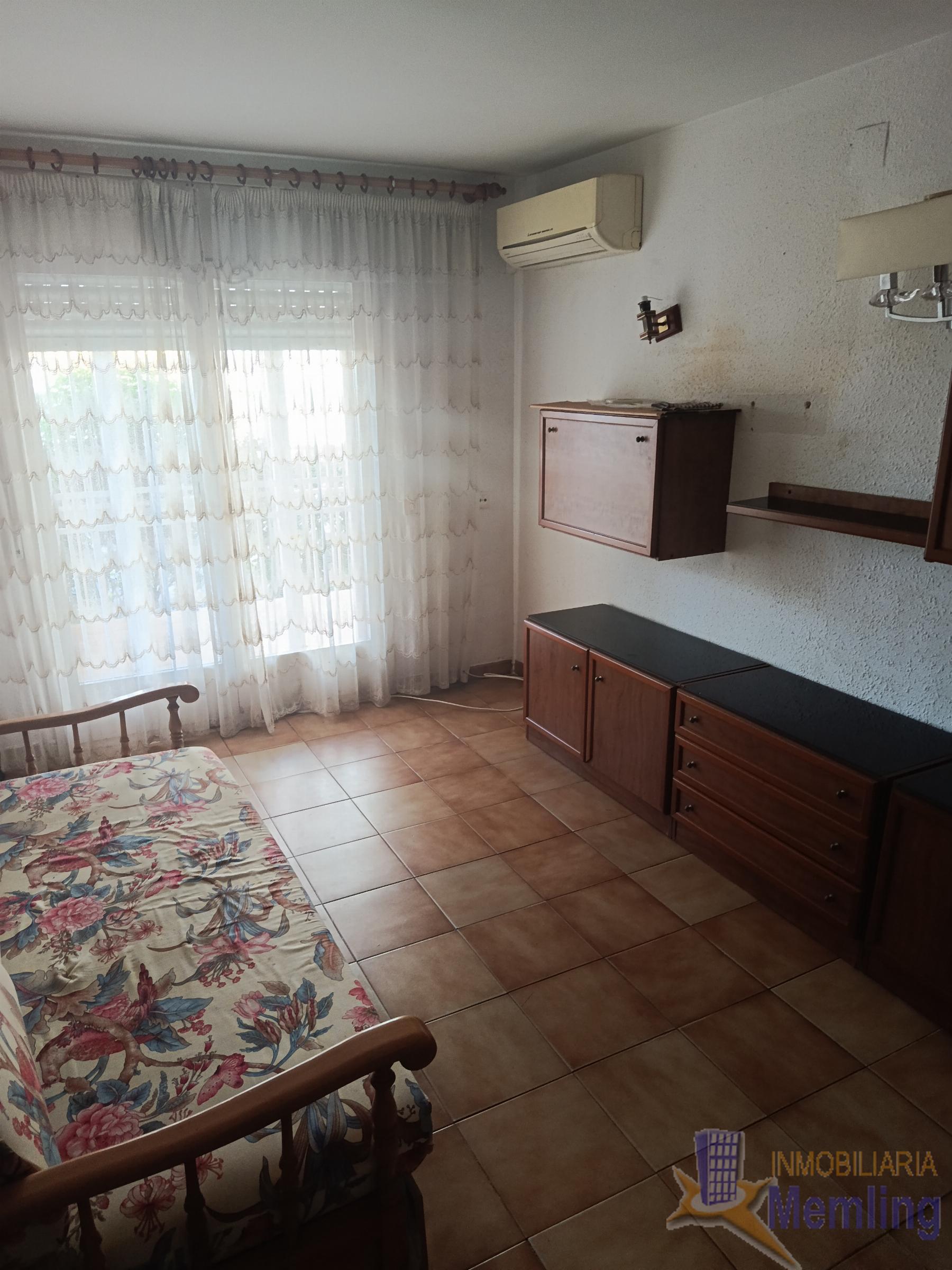For sale of apartment in Cambrils