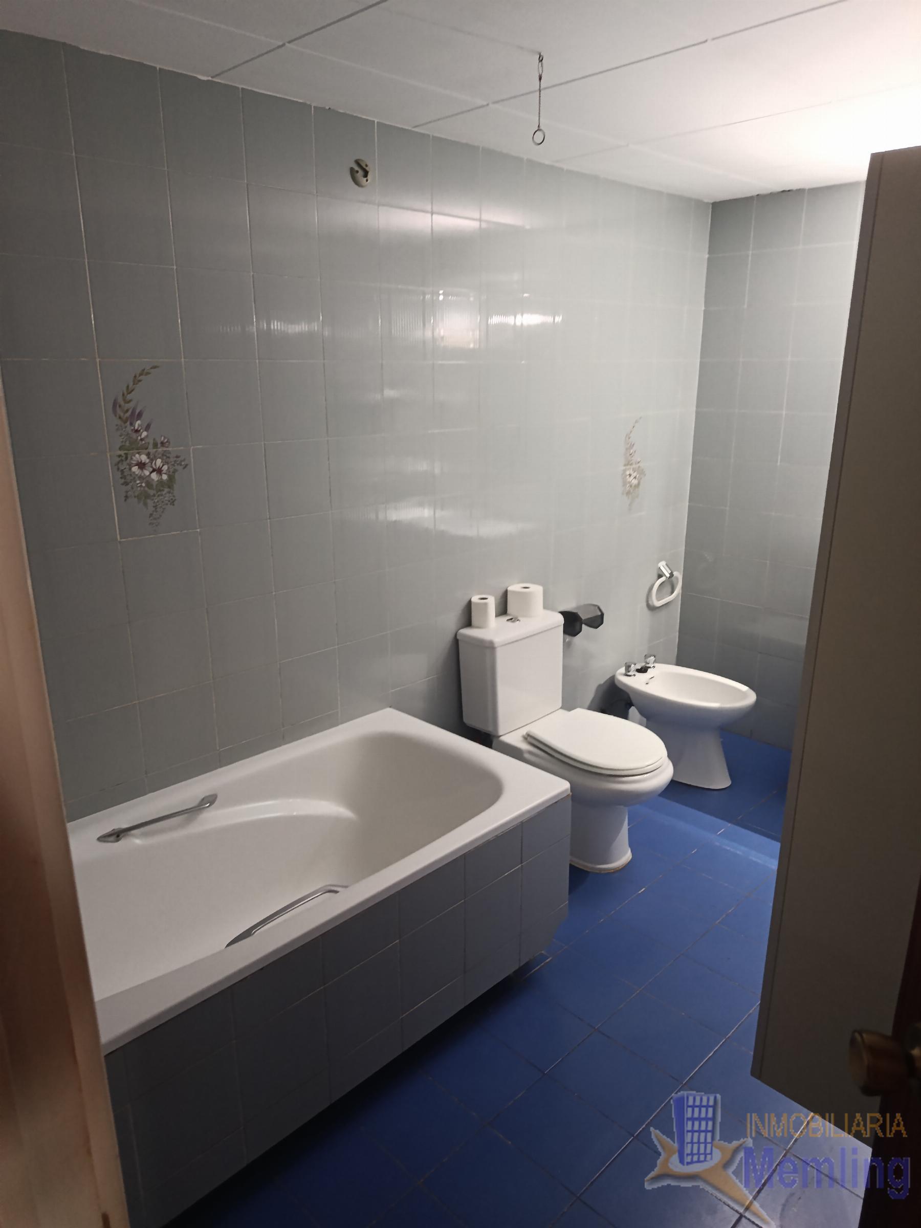 For sale of apartment in Cambrils
