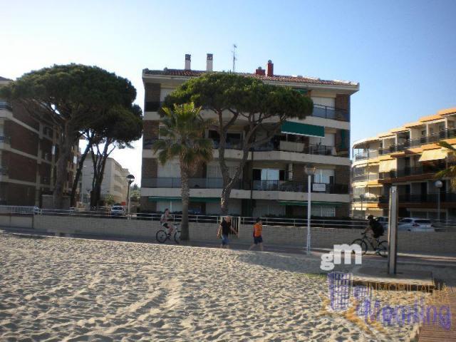 For rent of apartment in Cambrils