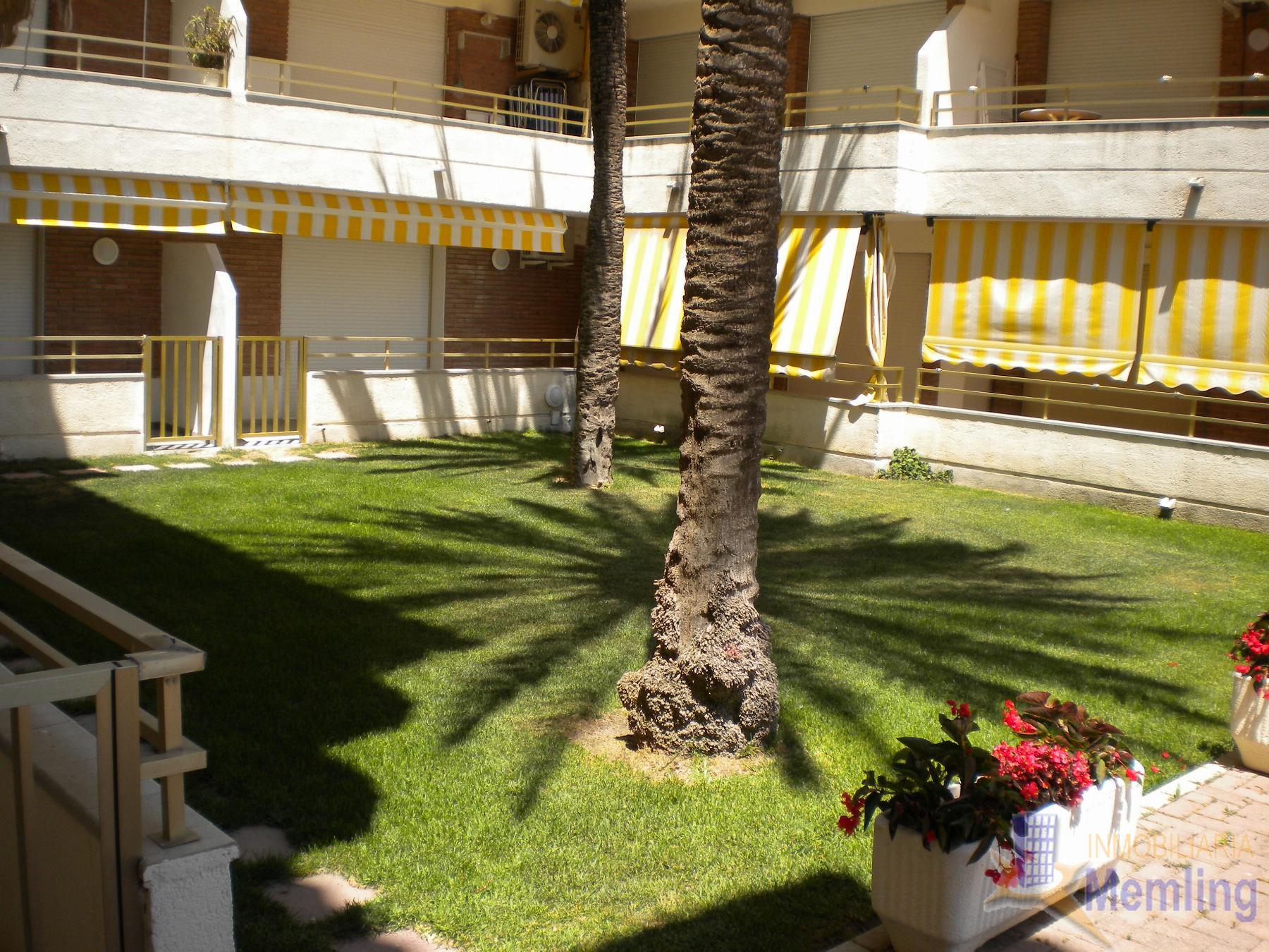 For sale of apartment in Cambrils