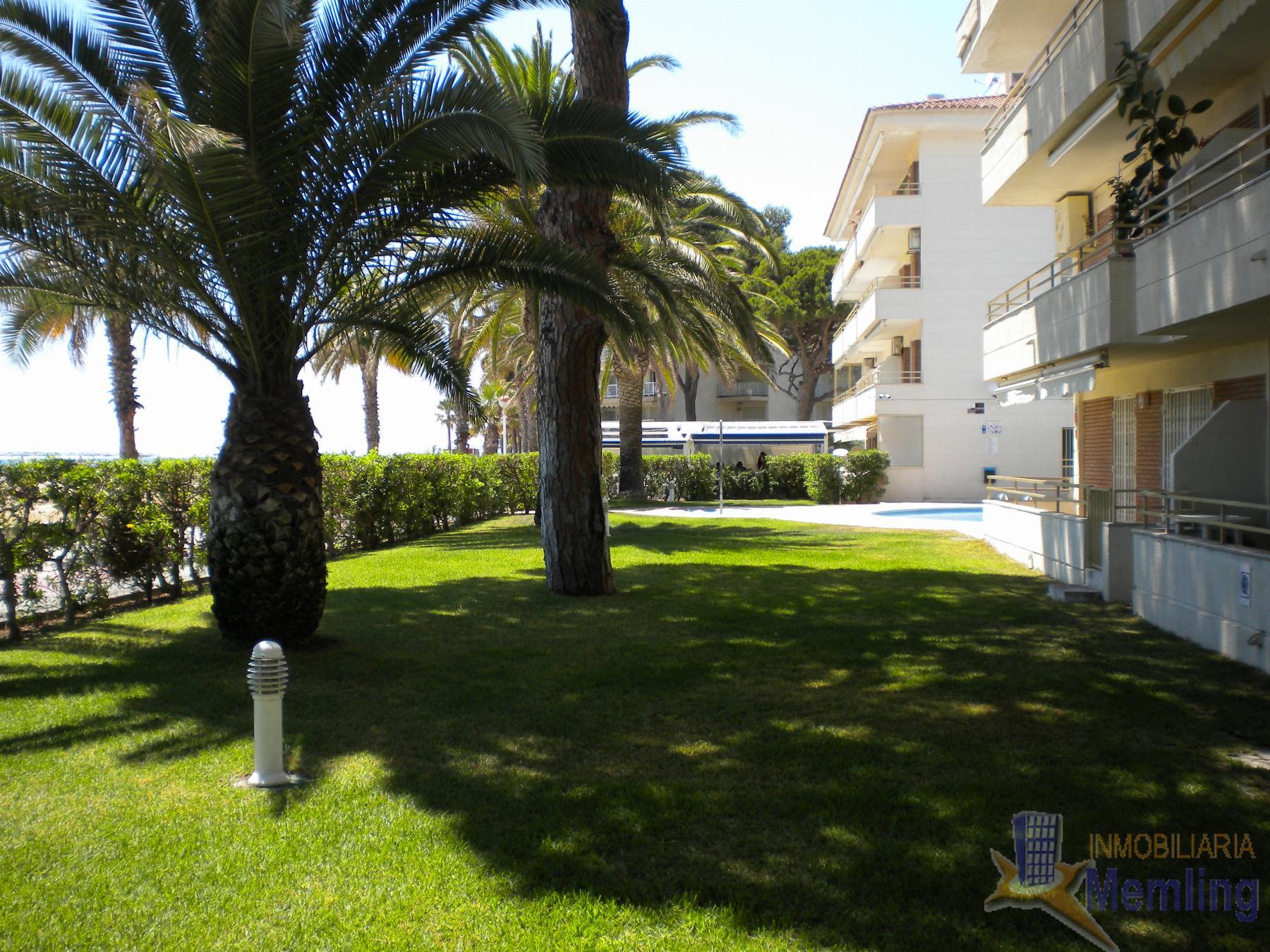 For sale of apartment in Cambrils