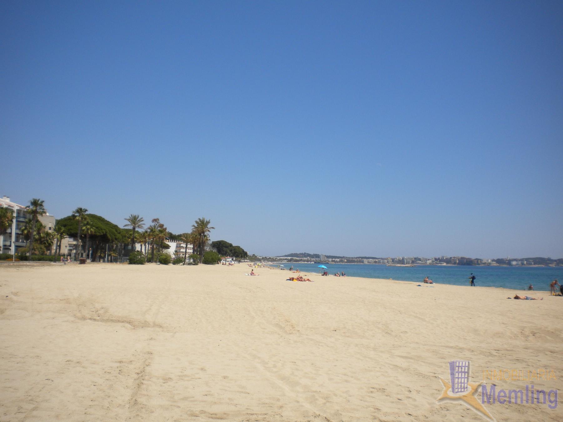 For sale of apartment in Cambrils
