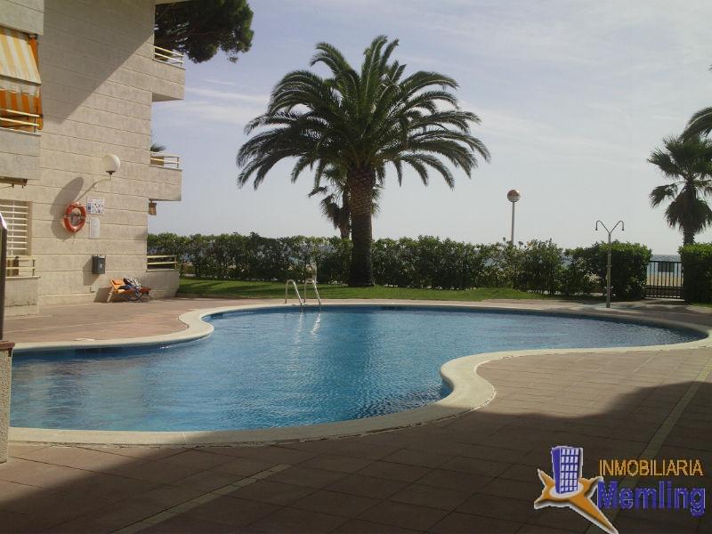 For sale of apartment in Cambrils