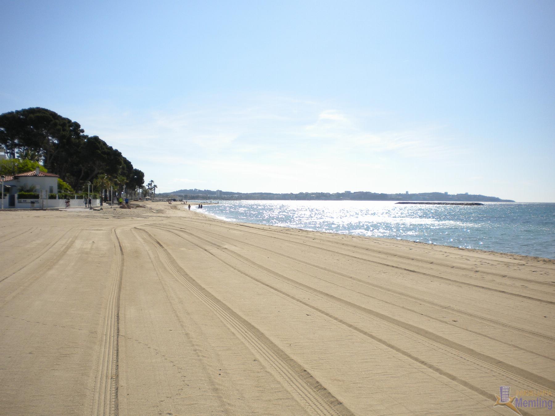 For sale of ground floor in Cambrils