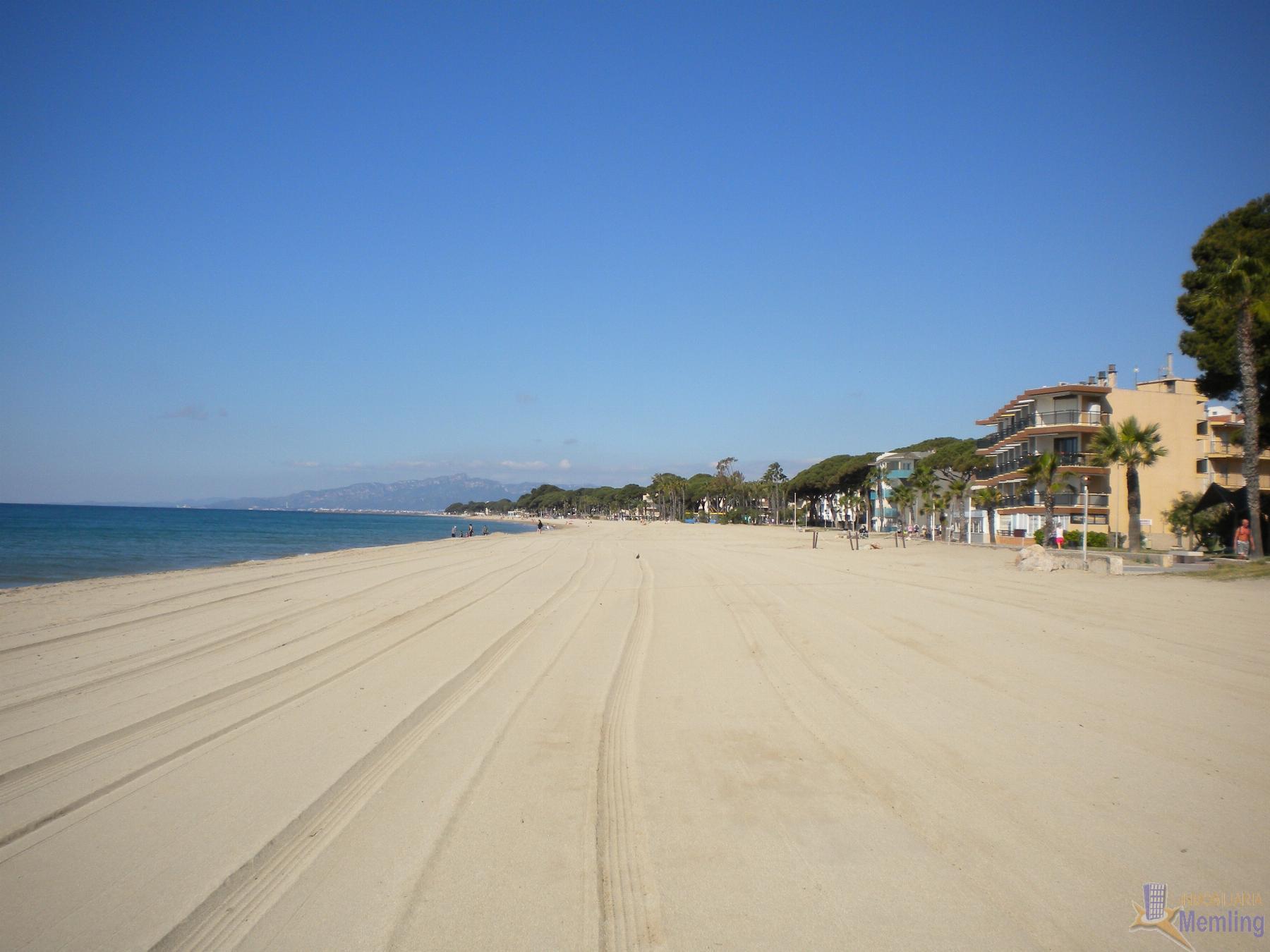 For sale of ground floor in Cambrils