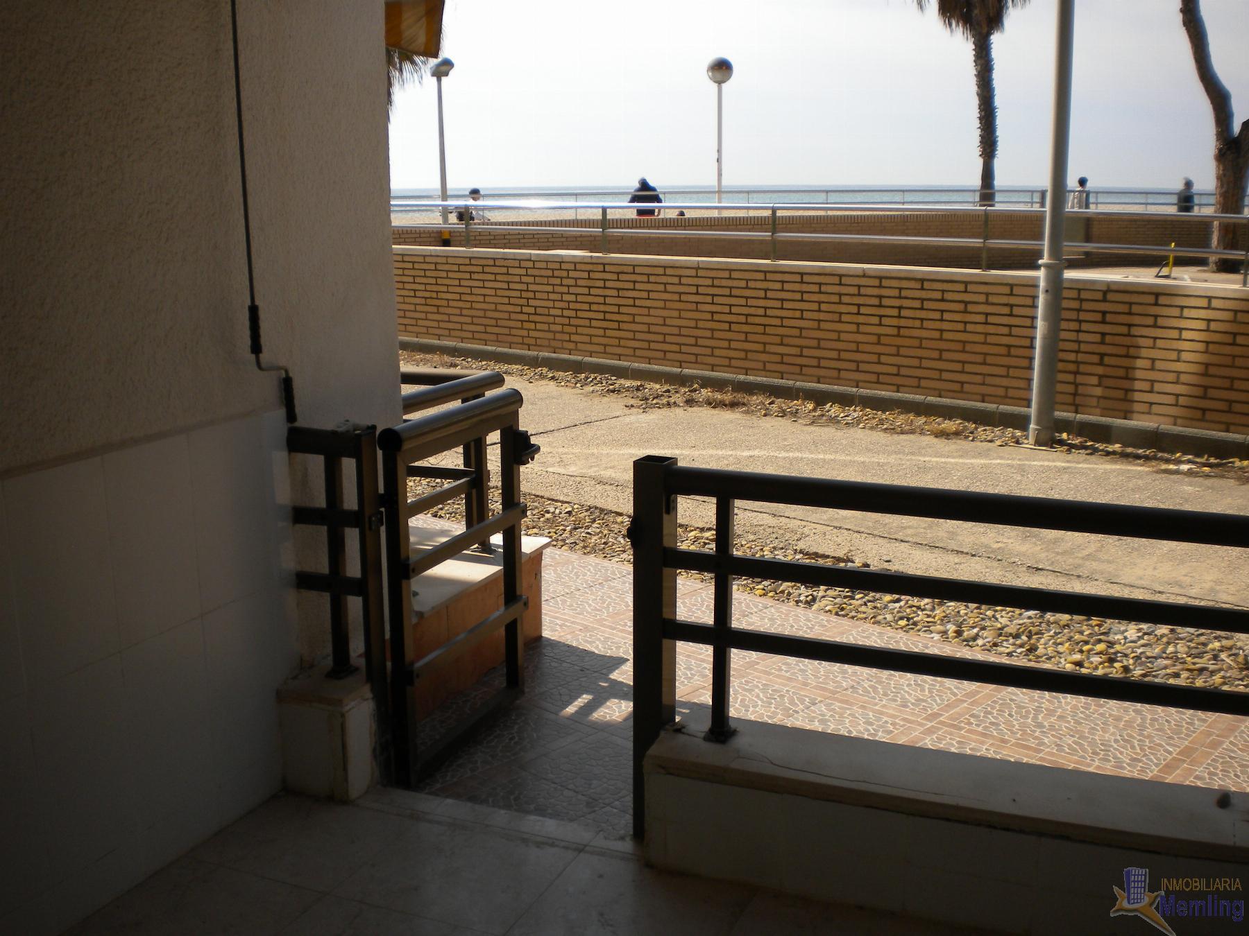 For sale of ground floor in Cambrils