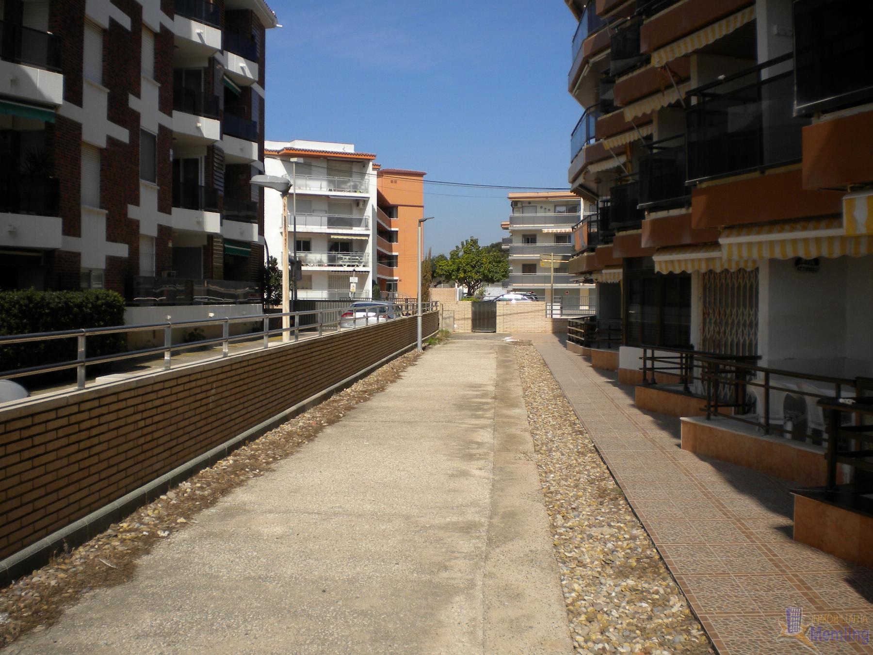For sale of ground floor in Cambrils