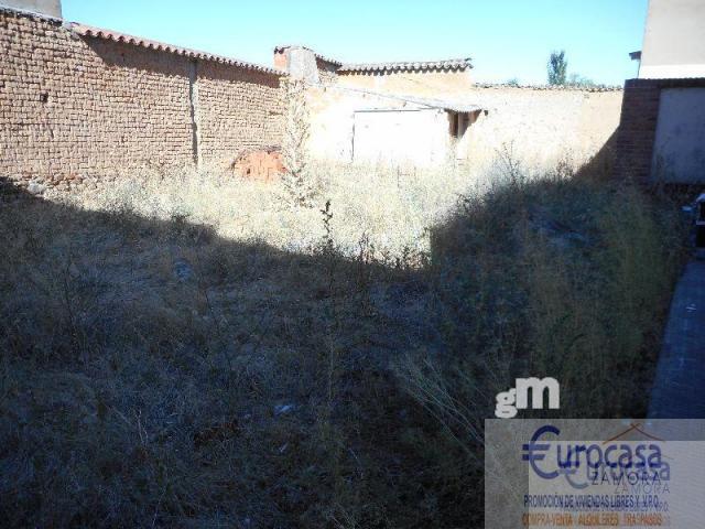 For sale of house in Aspariegos