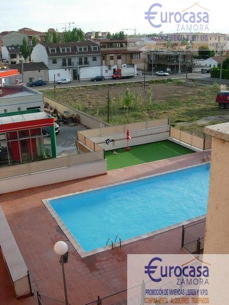 For sale of flat in Zamora