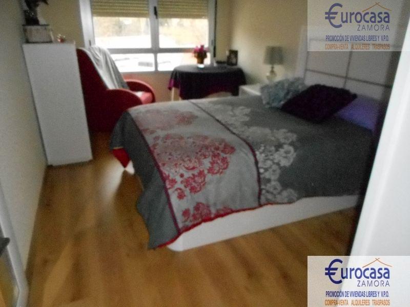 For sale of flat in Zamora