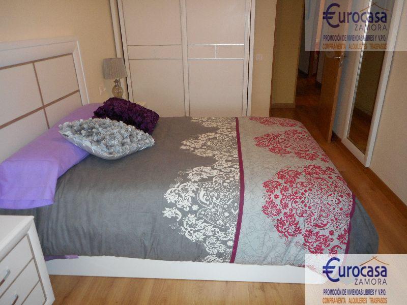 For sale of flat in Zamora
