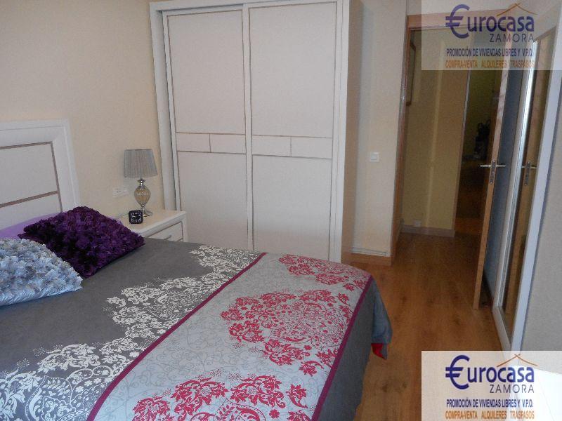 For sale of flat in Zamora