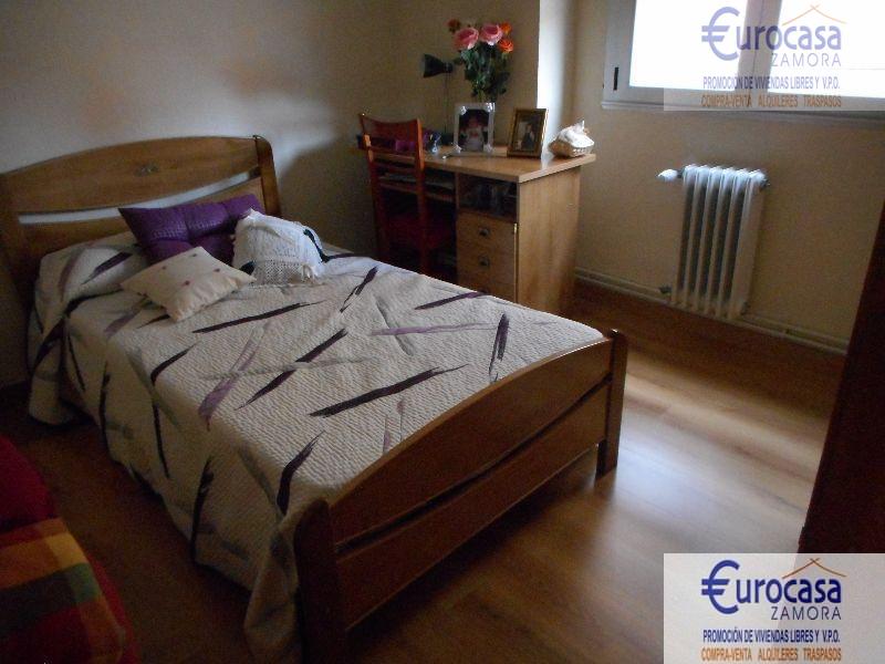 For sale of flat in Zamora