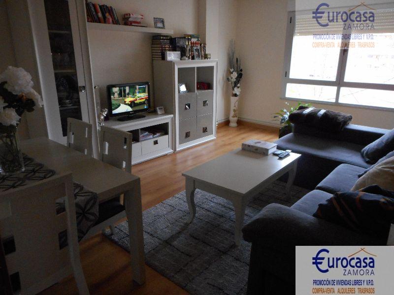 For sale of flat in Zamora