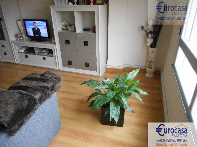 For sale of flat in Zamora