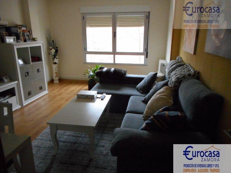 For sale of flat in Zamora