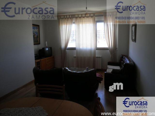 For sale of flat in Zamora