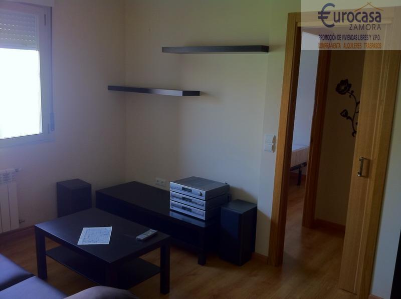For sale of apartment in Zamora