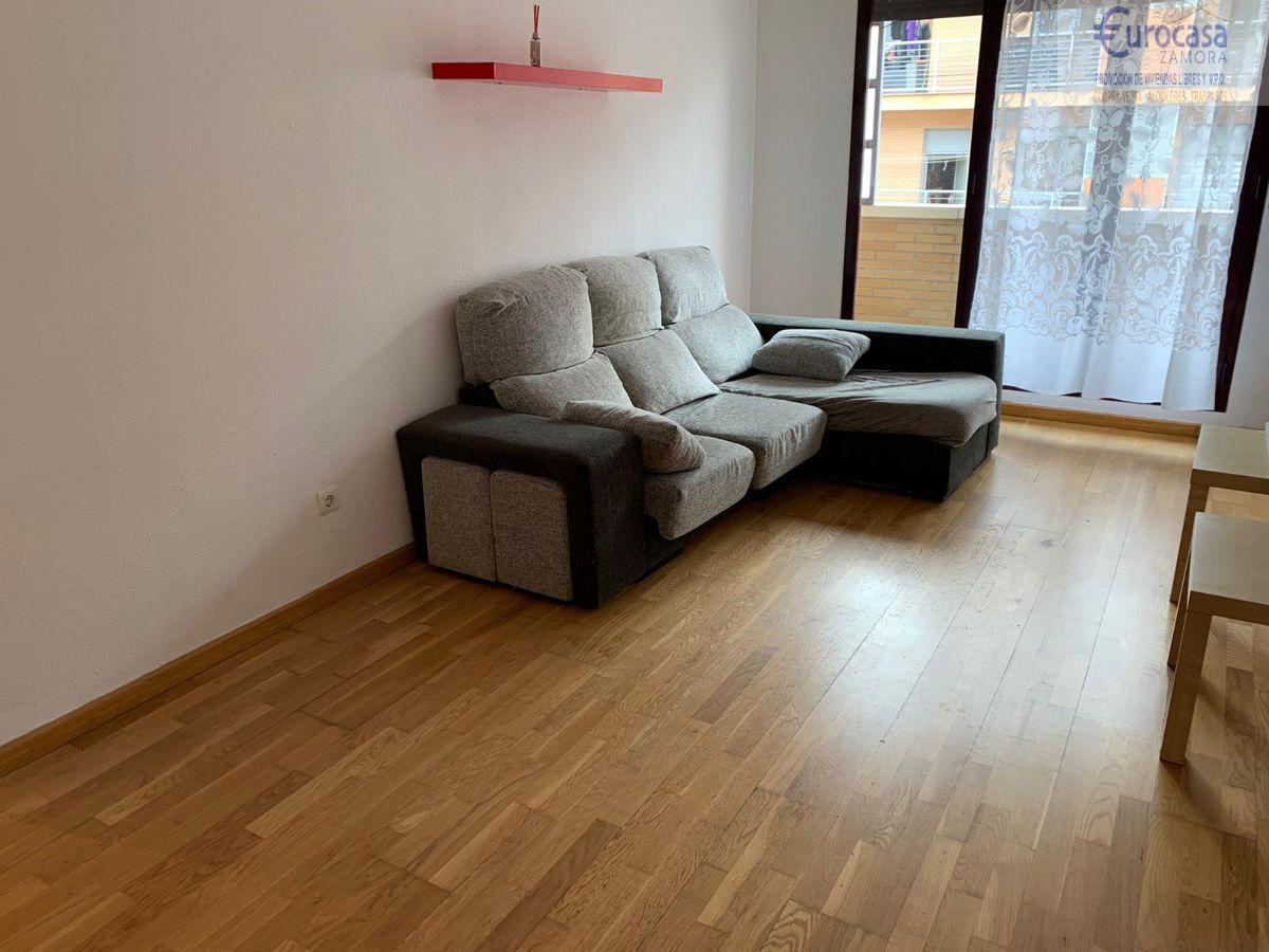 For sale of flat in Zamora
