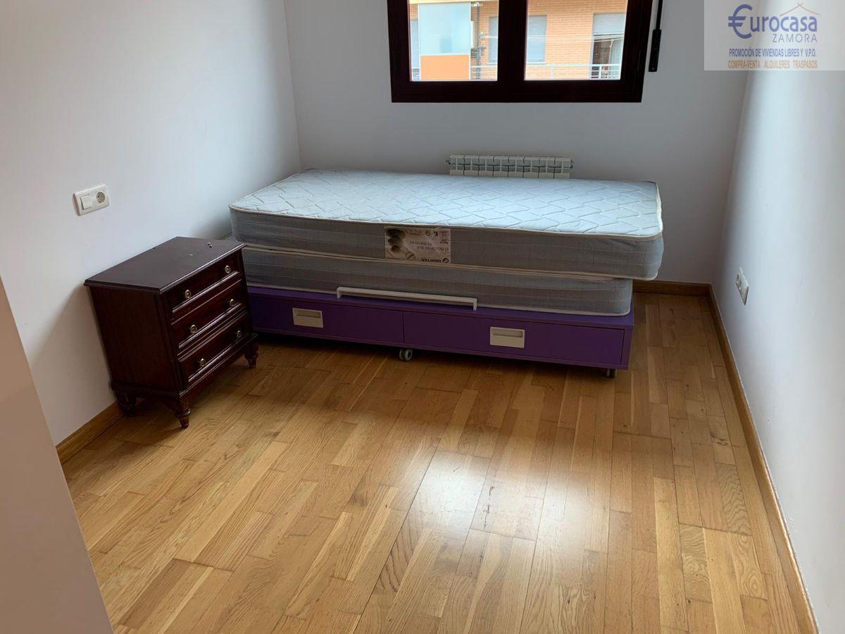 For sale of flat in Zamora