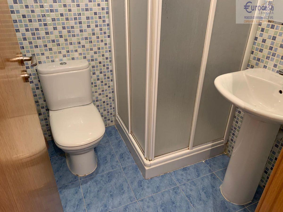 For sale of flat in Zamora