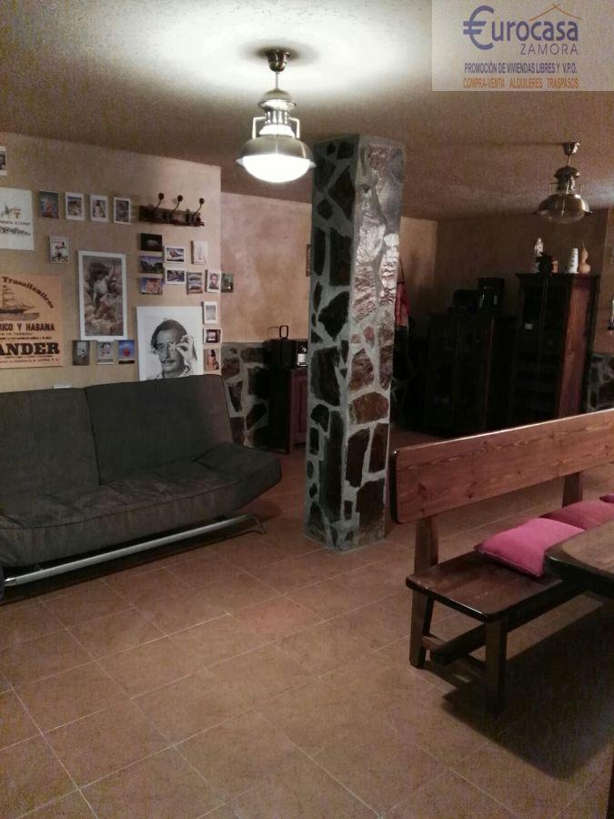 Venta de chalet en Villaralbo