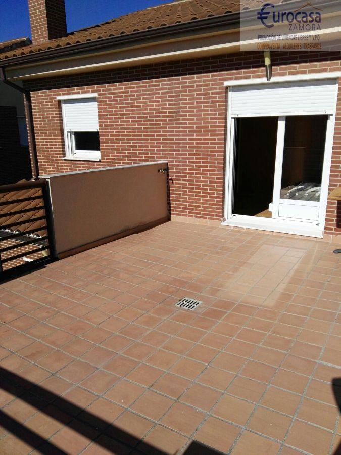 Venta de chalet en Villaralbo