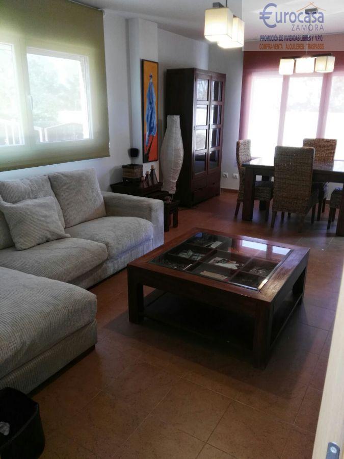 Venta de chalet en Villaralbo