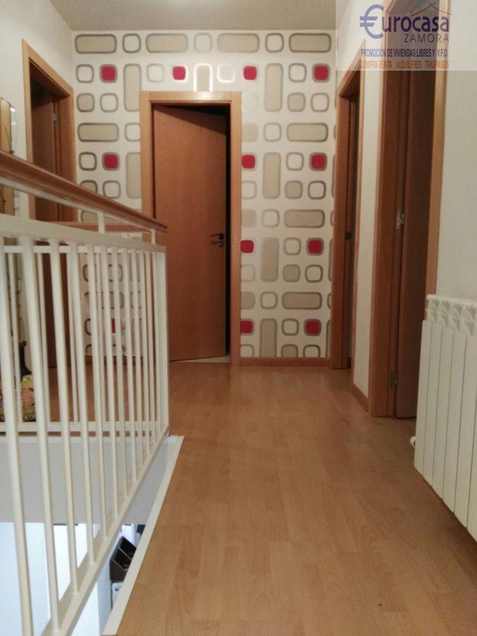 Venta de chalet en Villaralbo