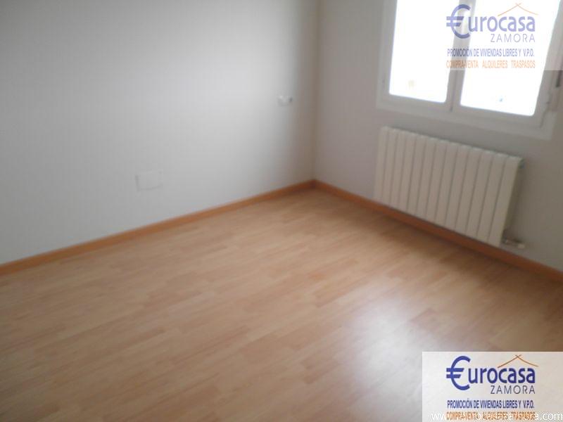 Venta de piso en Morales del Vino Venta de piso en Morales del Vino