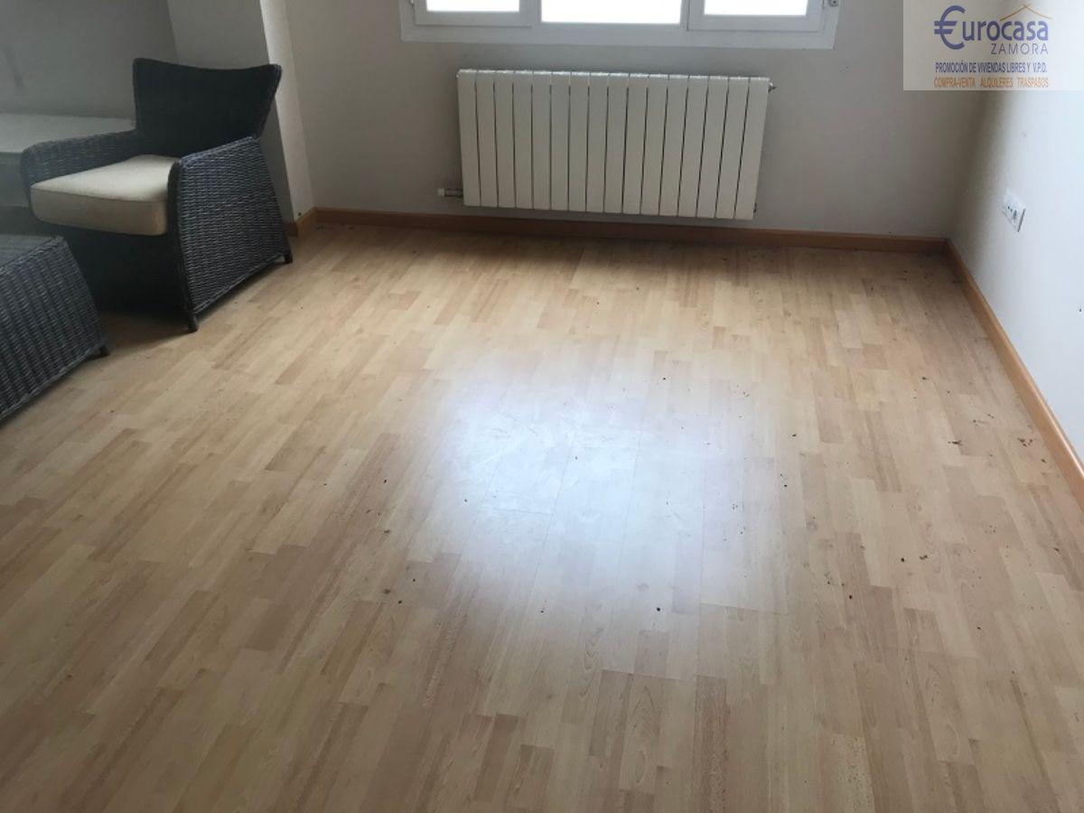 Venta de piso en Morales del Vino Venta de piso en Morales del Vino