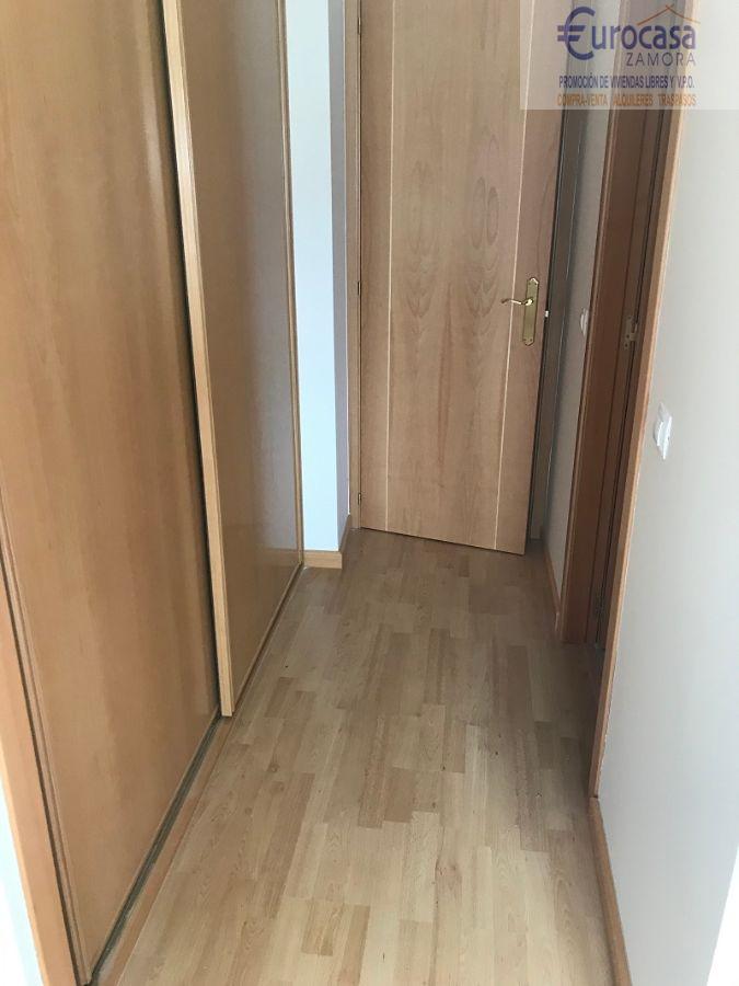 Venta de piso en Morales del Vino Venta de piso en Morales del Vino