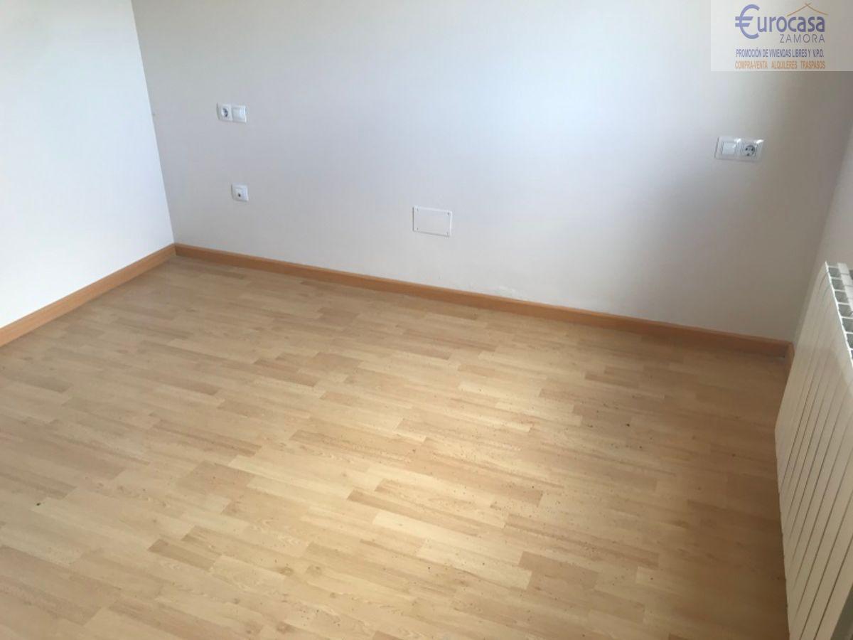 Venta de piso en Morales del Vino Venta de piso en Morales del Vino
