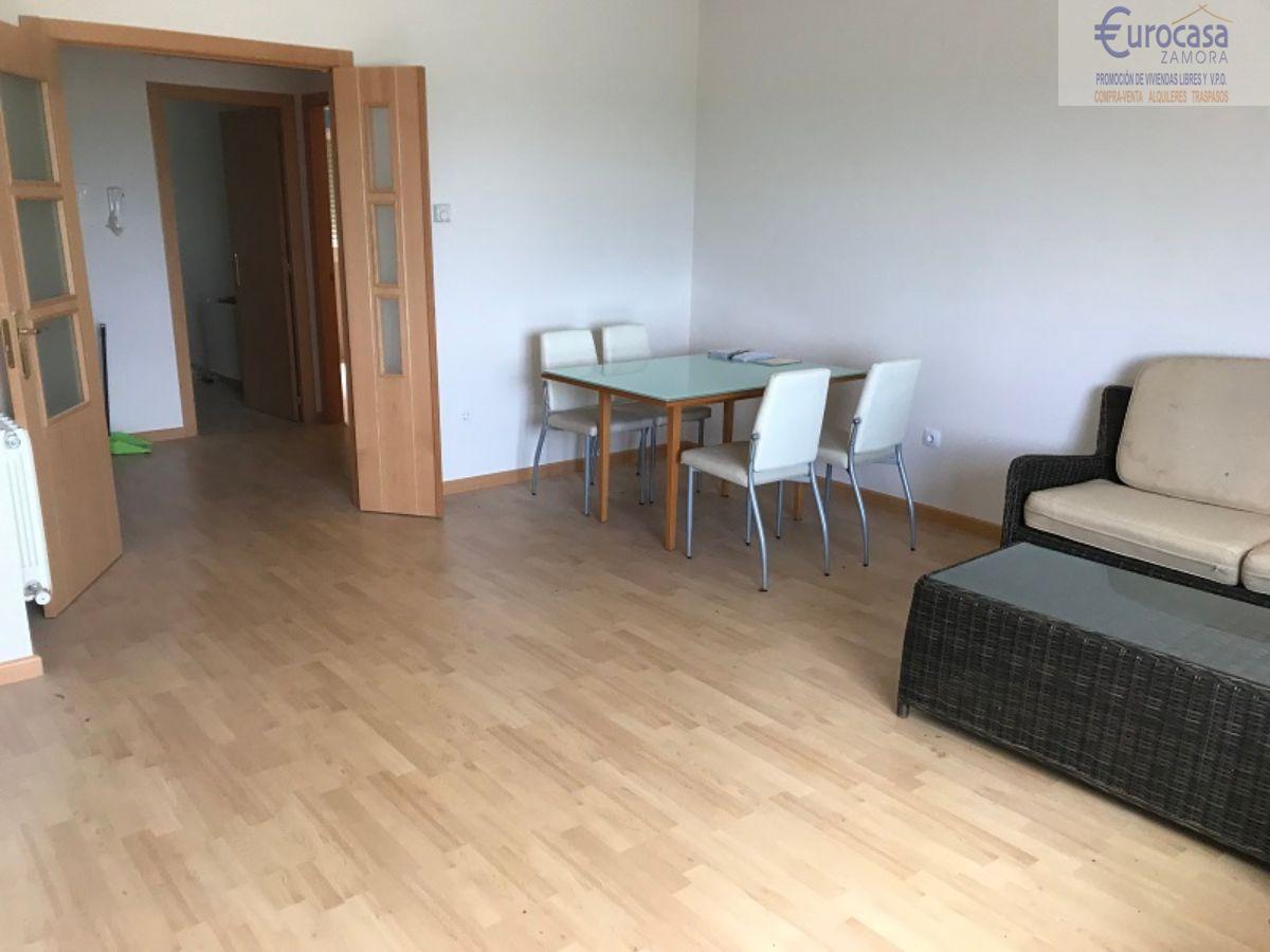 Venta de piso en Morales del Vino Venta de piso en Morales del Vino