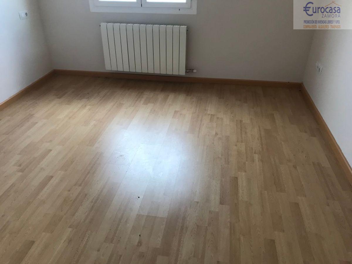 Venta de piso en Morales del Vino Venta de piso en Morales del Vino