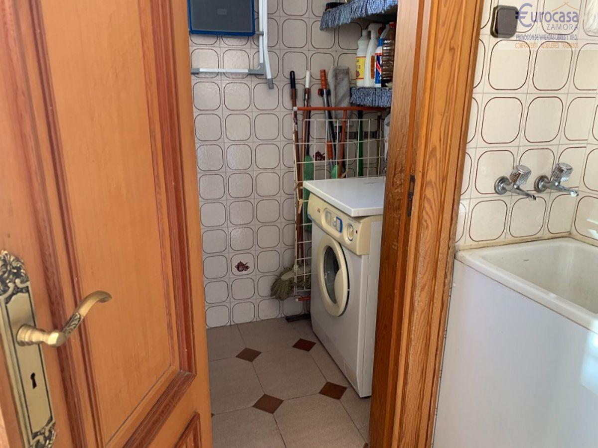 For sale of flat in Zamora