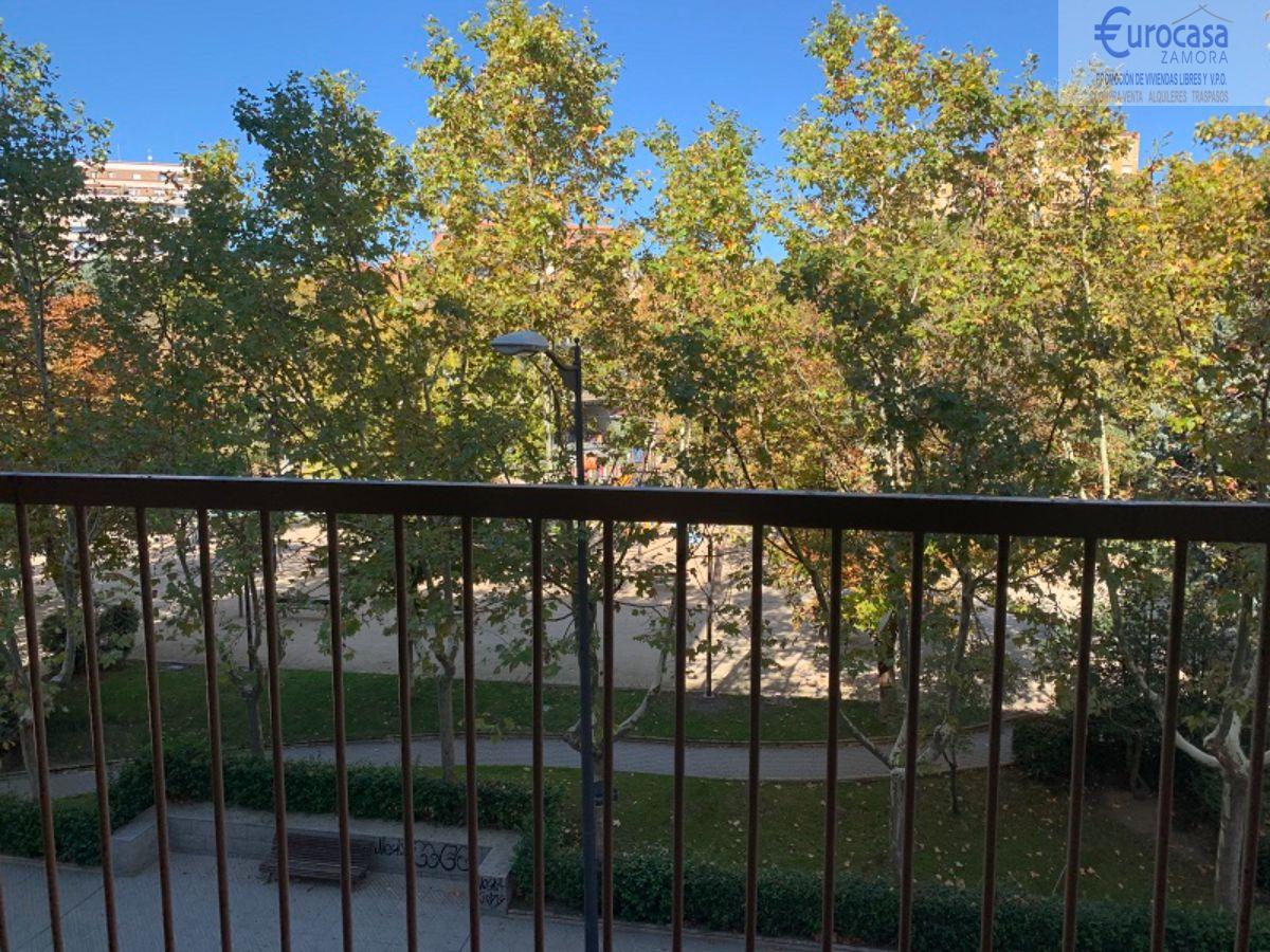 For sale of flat in Zamora