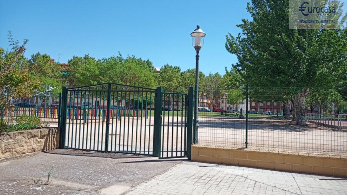 Piso en venta en Leon Felipe, Zamora