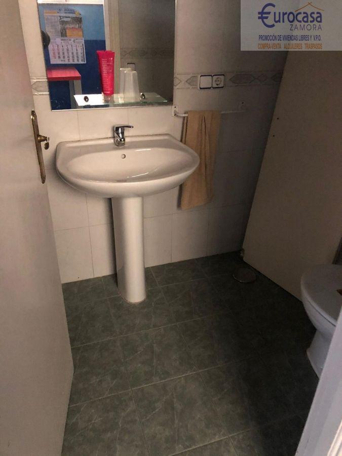 Venta de local en Zamora