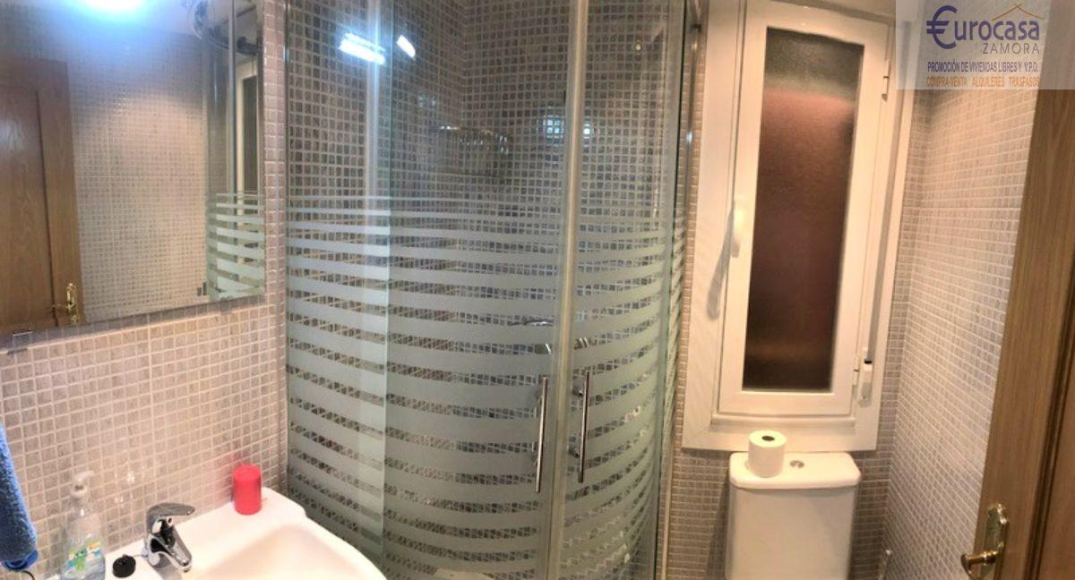 For sale of flat in Zamora