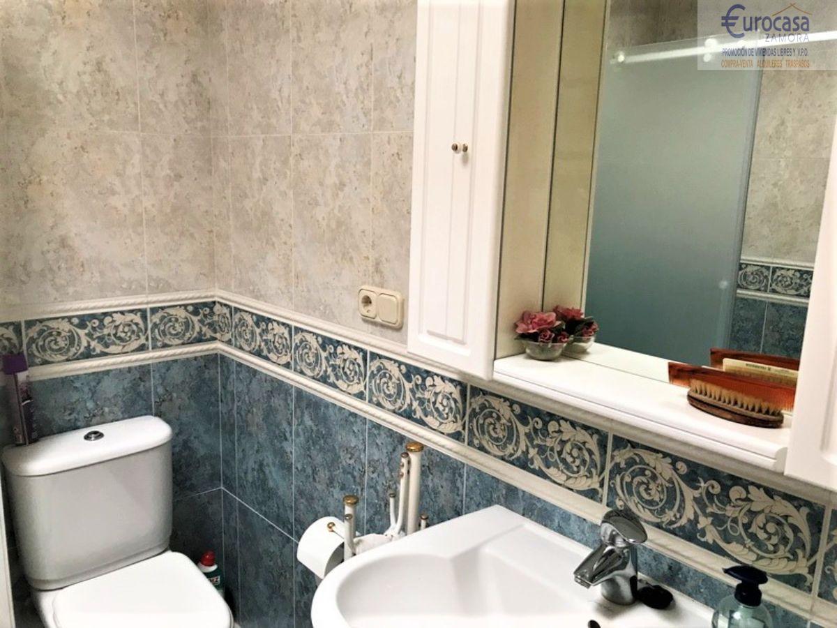 For sale of chalet in Zamora