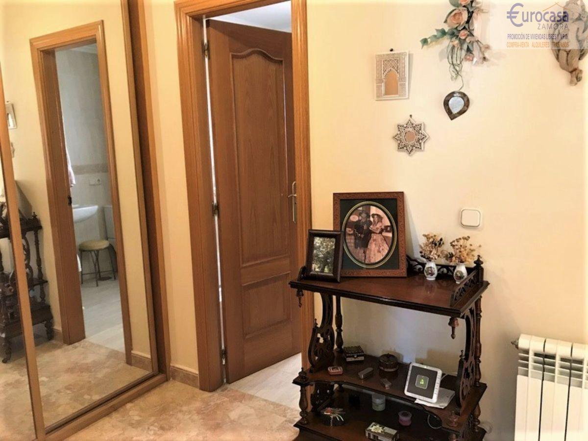 For sale of chalet in Zamora