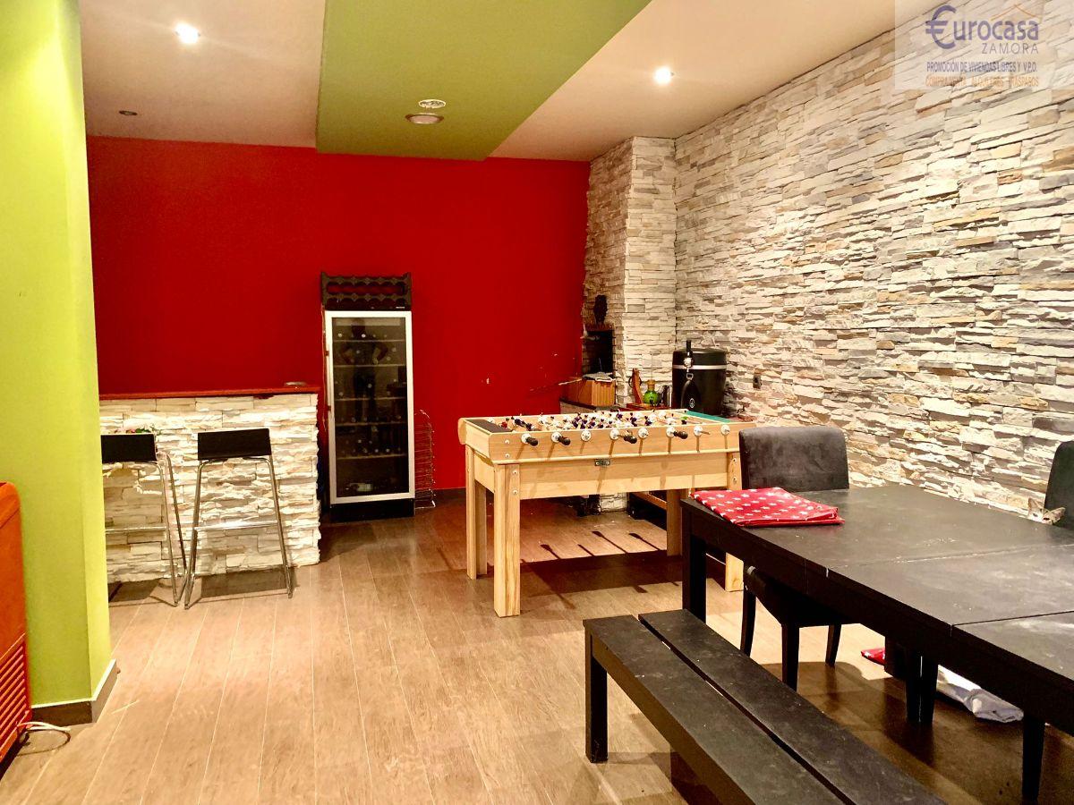 For sale of chalet in Moraleja del Vino